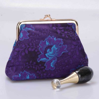 Clip Cosmetic Purse